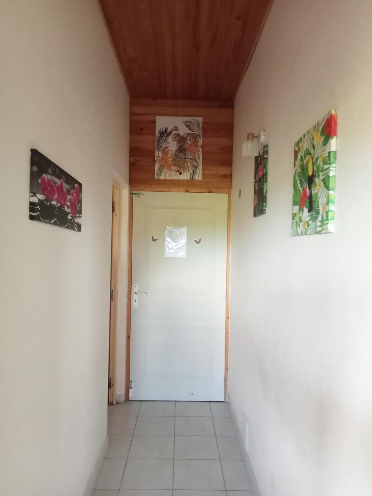 Villa Grandes Pieces Petit-Bourg Exterior foto